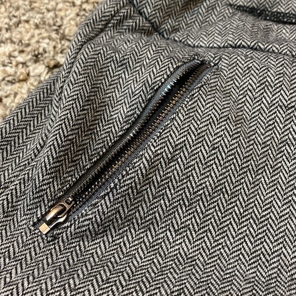 J. McLaughlin Herringbone Crop Pants - Picture 4 of 6